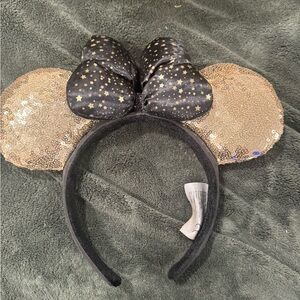 Black and gold sequined Mickey Minnie ears headband
